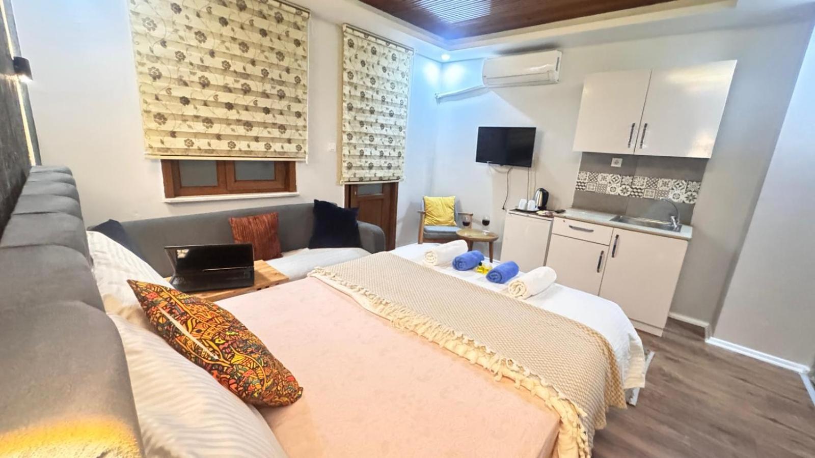 Taksim Camellia Suit 伊斯坦布尔 外观 照片