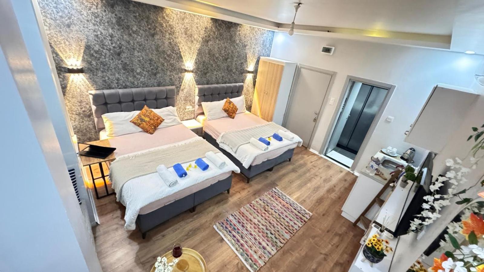 Taksim Camellia Suit 伊斯坦布尔 外观 照片