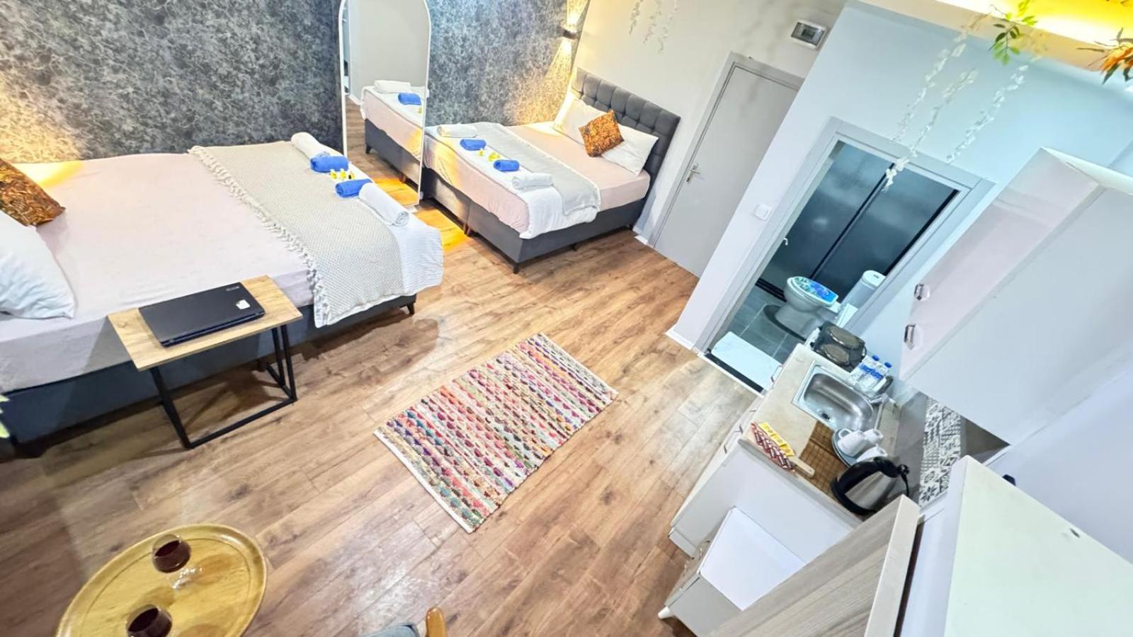 Taksim Camellia Suit 伊斯坦布尔 外观 照片