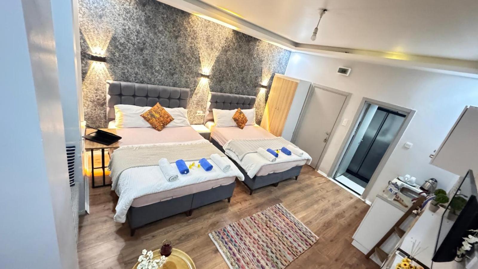 Taksim Camellia Suit 伊斯坦布尔 外观 照片